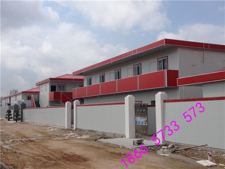 深圳别墅活动板房四坡彩钢房