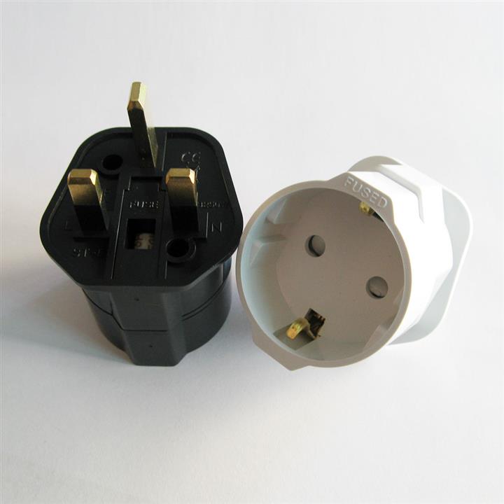 生产供应转换插座电器AC电源输出英式插头转欧式插座