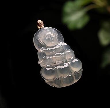 翡翠冰种观音
