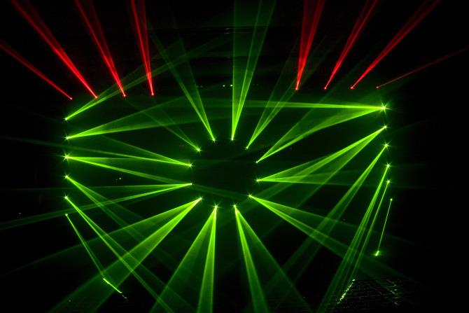 供应酒吧激光雨