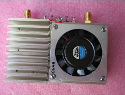 2315-01W98 2-2.5GHz 36dB 32dBm SMA微波功率放大器射频功放 