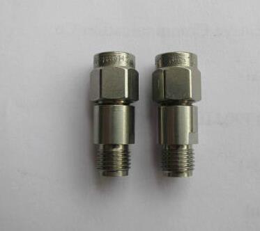 R413820000 RADIALL 20dB DC-18GHz 2W SMA射频同轴固定衰减器 