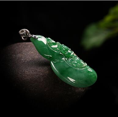 翡翠满绿洪福齐天挂件
