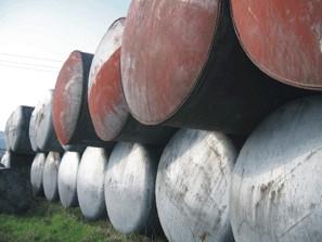 辽宁出售二手油罐.沈阳化工罐.水罐.吨桶.水泥罐回收