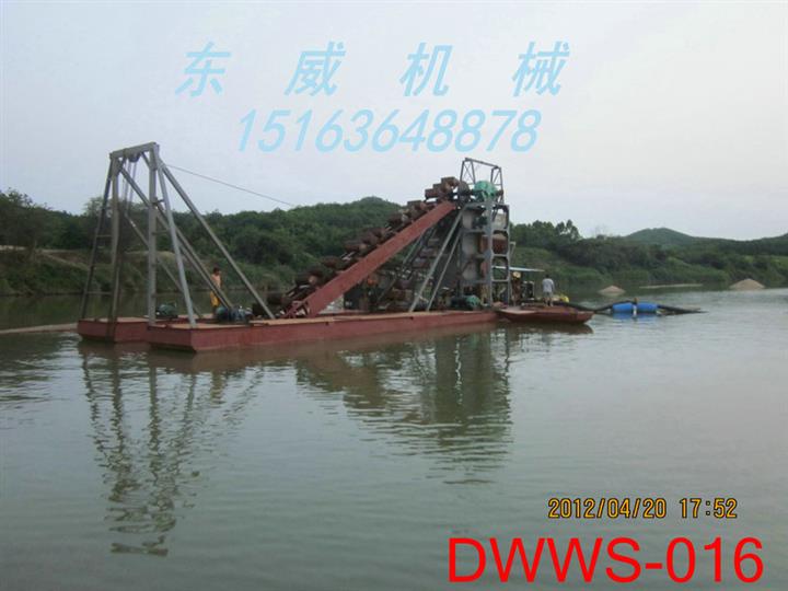 定制型黑龙江加重60斗120方链子挖沙船