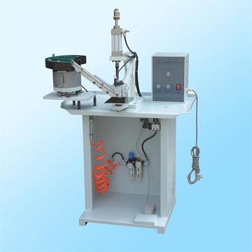 厂家供应邦达BD-135自动钉四爪扣机 四爪扣机