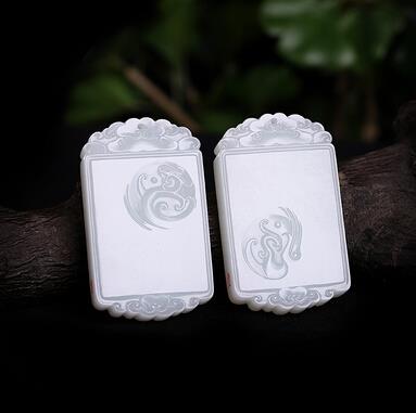 龙凤呈祥和田玉籽料对牌