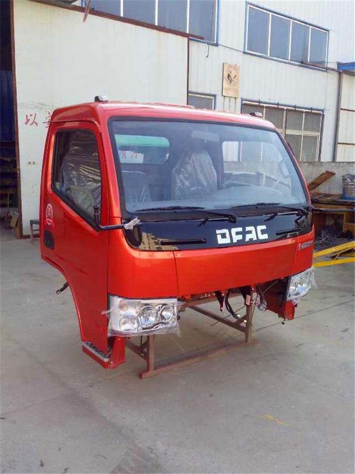 东风多利卡M3300驾驶室