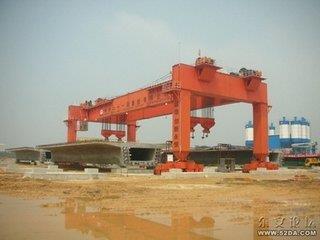 供应山东云南轮轨式提梁机